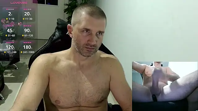 Snapshot of Maribor chatting on September 15, 2:33 am Maribor online show from September 15, 2:33 am