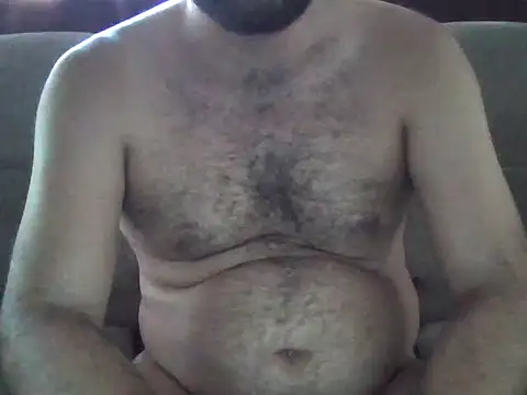 Snapshot of Jhonny-G chatting on April 11, 11:47 am Jhonny-G online show from April 11, 11:47 am