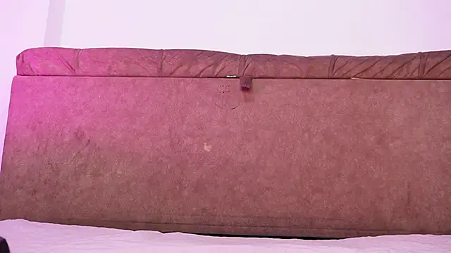 emyli sw  online show from October 9, 3:04 am