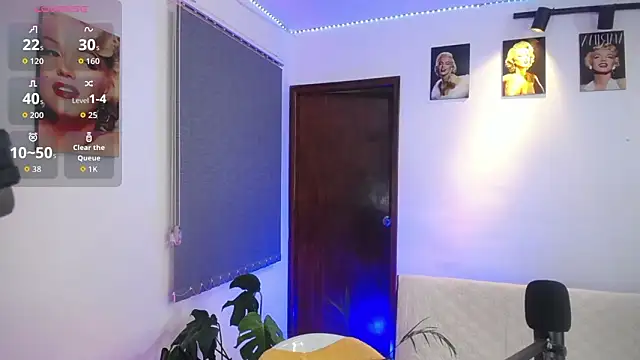 Snapshot of shellsy_hans chatting on February 2, 4:33 am shellsy hans online show from February 2, 4:33 am