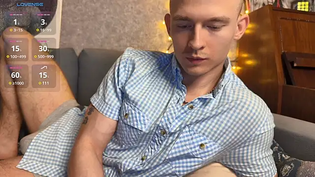 Snapshot of Marvelboy_ chatting on February 14, 10:47 pm Marvelboy online show from February 14, 10:47 pm