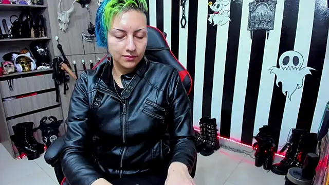 Mistress Yelena online show from December 2, 4:42 pm