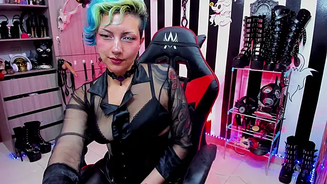 Mistress Yelena online show from February 19, 9:25 pm