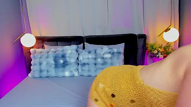 AdoraLynn online show from June 16, 7:27 pm