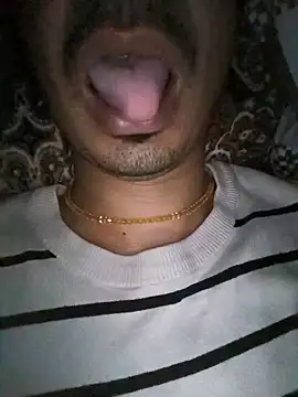 dreamtoungelick69 online show from January 24, 10:19 pm