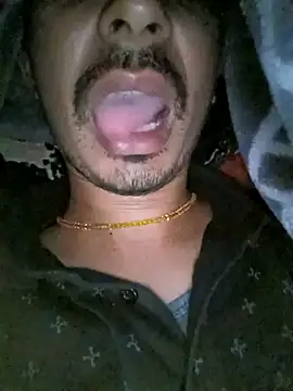 dreamtoungelick69 online show from February 7, 11:45 pm