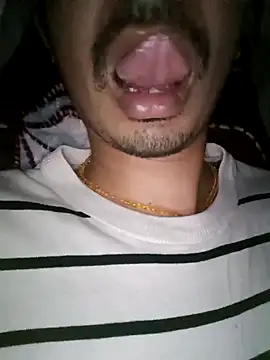 dreamtoungelick69 online show from March 2, 7:23 pm