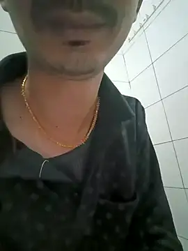 dreamtoungelick69 online show from March 7, 3:08 am