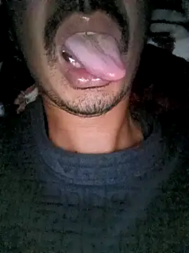 dreamtoungelick69 online show from February 14, 11:12 pm