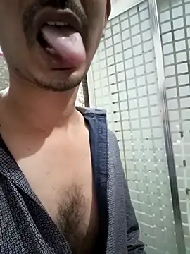 dreamtoungelick69 online show from March 8, 5:28 pm