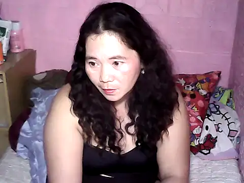 hotpusie 4u online show from October 3, 7:38 am