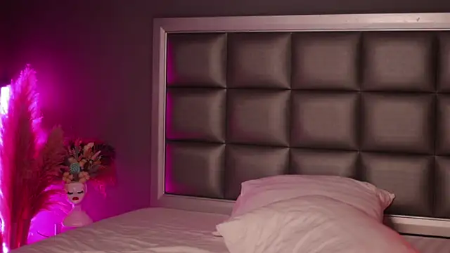 Anais Bloom online show from March 10, 11:38 pm