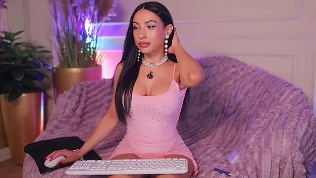 Anais Bloom online show from July 11, 7:27 pm