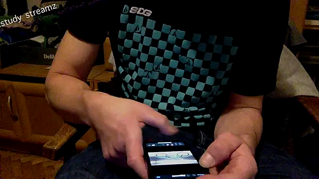 FireFox Feel online show from November 21, 5:22 pm