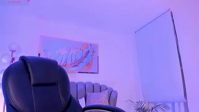 Snapshot of ZoePresleyX chatting on November 6, 2:45 am ZoePresleyX online show from November 6, 2:45 am