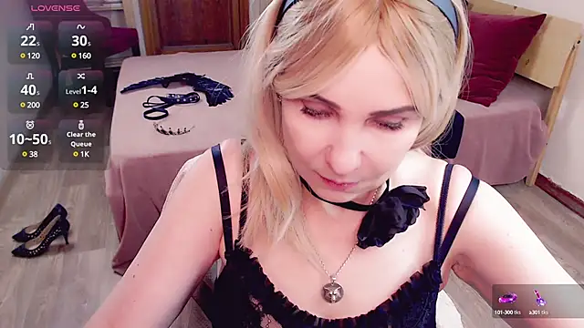 Snapshot of _unique_cam_ chatting on January 19, 9:01 am  unique cam  online show from January 19, 9:01 am