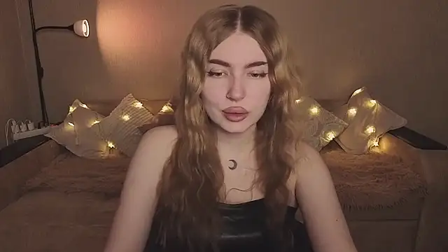 ViolettaLopez online show from February 25, 2:59 pm