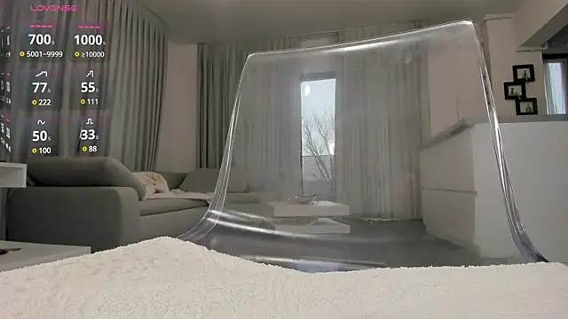 Snapshot of jeniffer100 chatting on February 28, 1:36 pm jeniffer100 online show from February 28, 1:36 pm