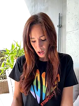 SweeetAlegra online show from September 9, 9:09 am