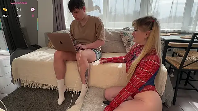 lukuliamalboro online show from April 19, 7:29 am