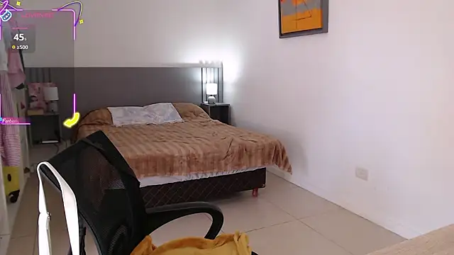 Black Eva  online show from February 18, 3:52 pm