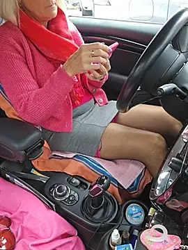 Snapshot of Nathotsexy1 chatting on December 2, 8:52 am Nathotsexy1 online show from December 2, 8:52 am