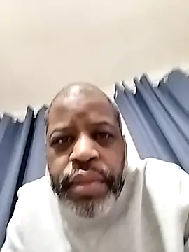alfiebrown007 online show from March 4, 12:16 am