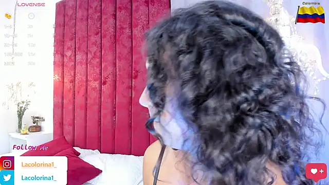 Snapshot of LaColorina_ chatting on February 7, 4:27 am LaColorina online show from February 7, 4:27 am