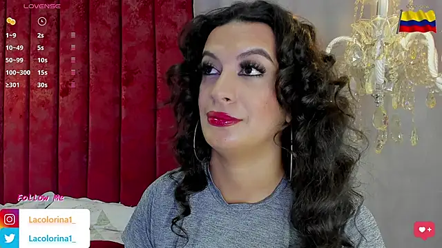 Snapshot of LaColorina_ chatting on March 17, 5:34 am LaColorina online show from March 17, 5:34 am