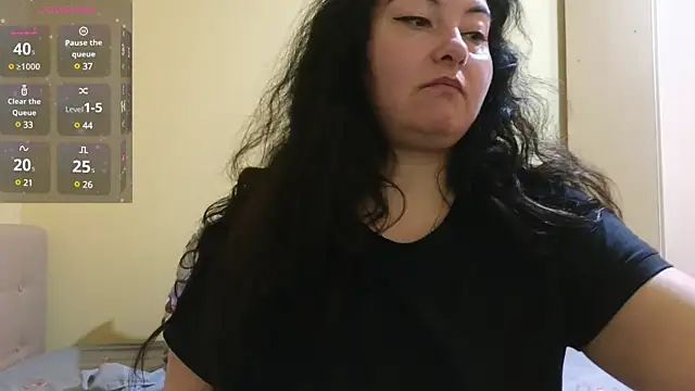 Snapshot of BBW_MILF_4U chatting on February 4, 11:49 am BBW MILF 4U online show from February 4, 11:49 am