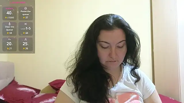 Snapshot of BBW_MILF_4U chatting on March 8, 5:54 pm BBW MILF 4U online show from March 8, 5:54 pm