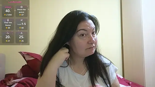 Snapshot of BBW_MILF_4U chatting on March 15, 6:36 am BBW MILF 4U online show from March 15, 6:36 am