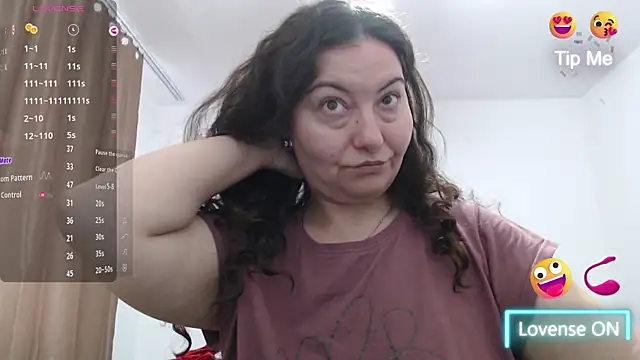 BBW MILF 4U online show from December 16, 9:36 am