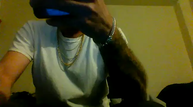 Snapshot of thefire420 chatting on December 3, 4:47 am thefire420 online show from December 3, 4:47 am