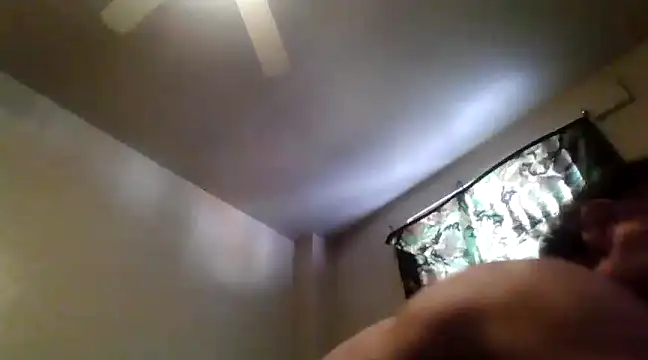 Snapshot of thefire420 chatting on December 3, 6:17 pm thefire420 online show from December 3, 6:17 pm