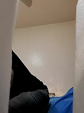 Snapshot of thefire420 chatting on February 25, 10:47 am thefire420 online show from February 25, 10:47 am