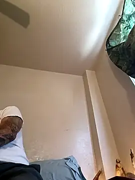 Snapshot of thefire420 chatting on September 10, 3:23 pm thefire420 online show from September 10, 3:23 pm