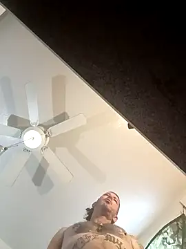 Snapshot of thefire420 chatting on October 13, 7:25 pm thefire420 online show from October 13, 7:25 pm