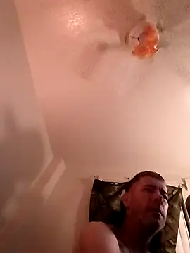 Snapshot of thefire420 chatting on December 16, 12:21 pm thefire420 online show from December 16, 12:21 pm