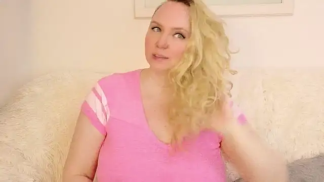 Sarah4you online show from June 28, 1:17 pm