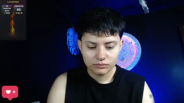 girl intense444 online show from September 26, 12:53 pm