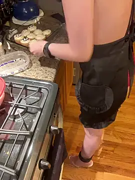 Snapshot of NativeNymph chatting on December 26, 9:55 am NativeNymph online show from December 26, 9:55 am