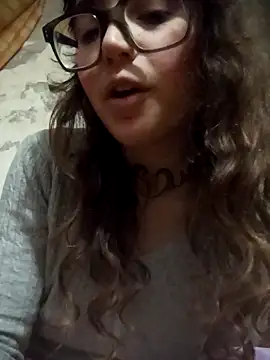 Snapshot of Blulilla69 chatting on December 26, 11:03 pm Blulilla69 online show from December 26, 11:03 pm