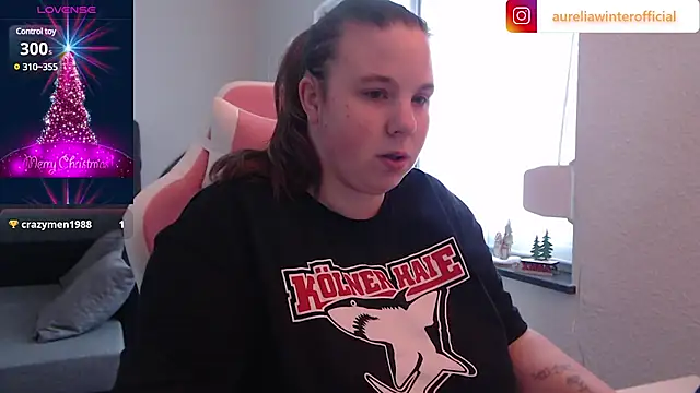 AureliaWinter online show from December 12, 11:29 am