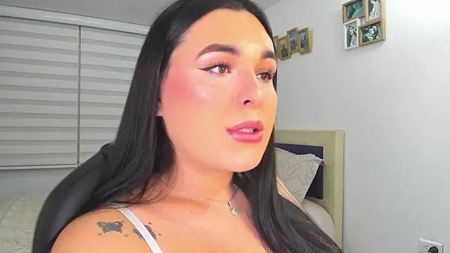 naty pink online show from August 9, 12:56 am