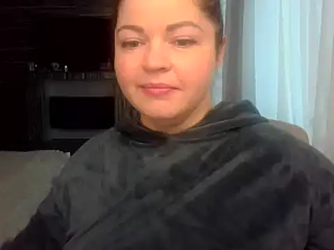 Snapshot of cute__cherry chatting on February 23, 1:41 pm cute cherry online show from February 23, 1:41 pm