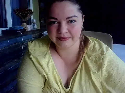 cute  cherry online show from July 10, 8:07 am