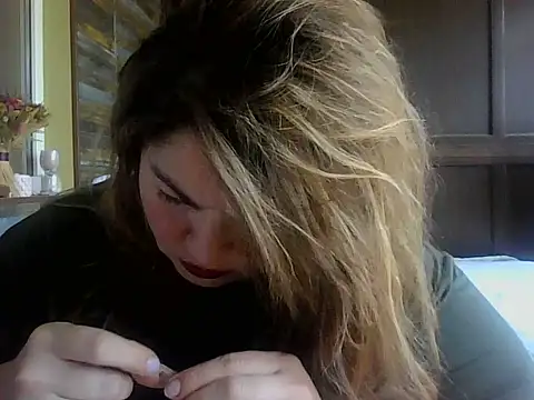 cute  cherry online show from July 16, 10:54 am