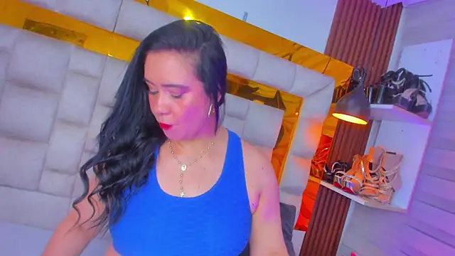 bigass monic online show from May 31, 2:42 am