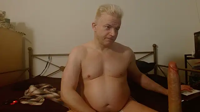 Snapshot of Dragonnyc@xh chatting on November 6, 10:49 am Dragonnycxh online show from November 6, 10:49 am